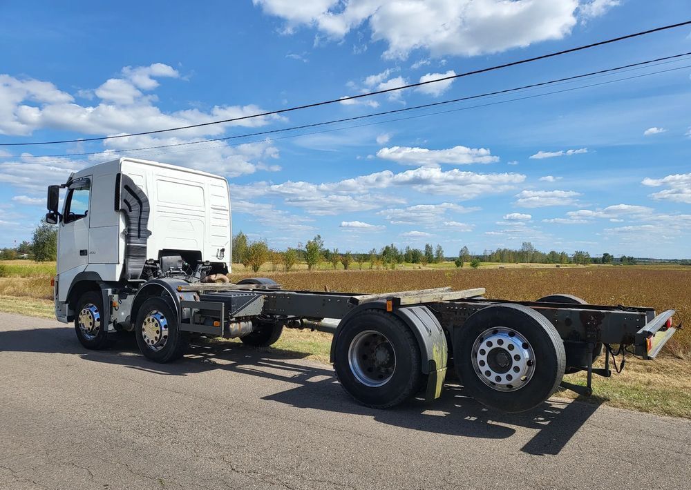 Volvo FH 500 8x2 - Грузовик-шасси: фото 5 Volvo FH 500 8x2 - Грузовик-шасси: фото 5