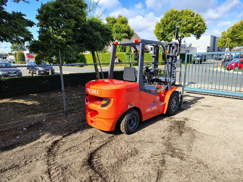 Дизельный погрузчик HCHI 4 ton diesel: фото 8 Дизельный погрузчик HCHI 4 ton diesel: фото 8