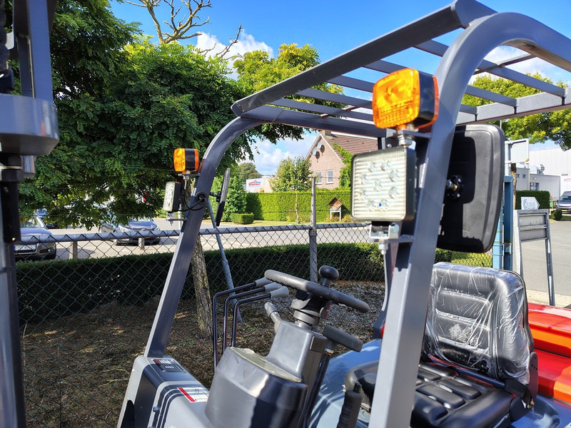 Дизельный погрузчик HCHI 4 ton diesel: фото 13 Дизельный погрузчик HCHI 4 ton diesel: фото 13