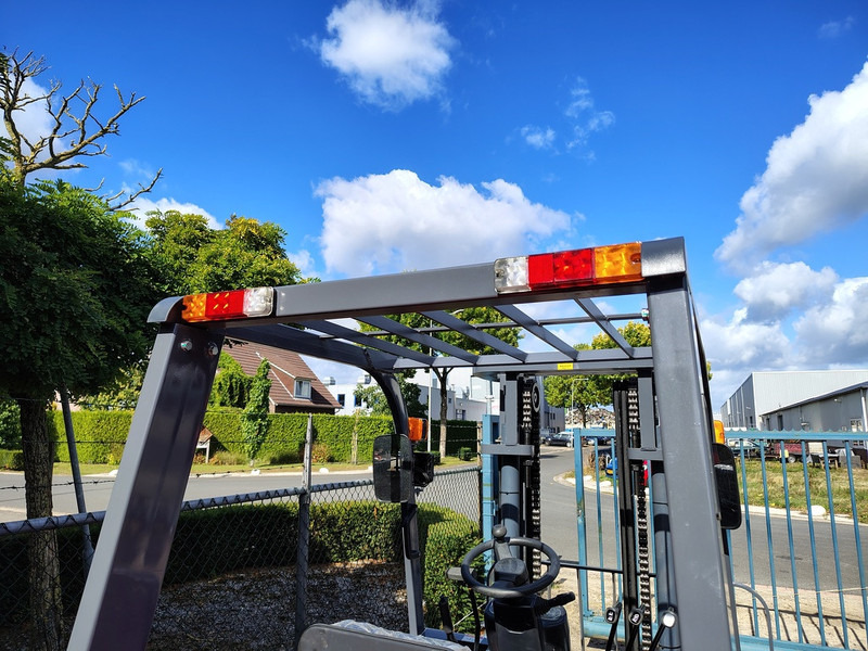 Дизельный погрузчик HCHI 4 ton diesel: фото 15 Дизельный погрузчик HCHI 4 ton diesel: фото 15