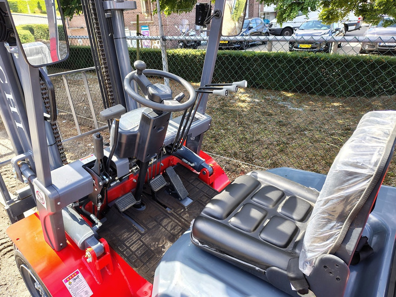 Дизельный погрузчик HCHI 4 ton diesel: фото 12 Дизельный погрузчик HCHI 4 ton diesel: фото 12