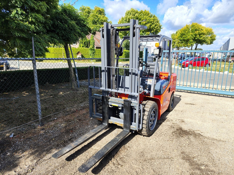 Дизельный погрузчик HCHI 4 ton diesel: фото 10 Дизельный погрузчик HCHI 4 ton diesel: фото 10