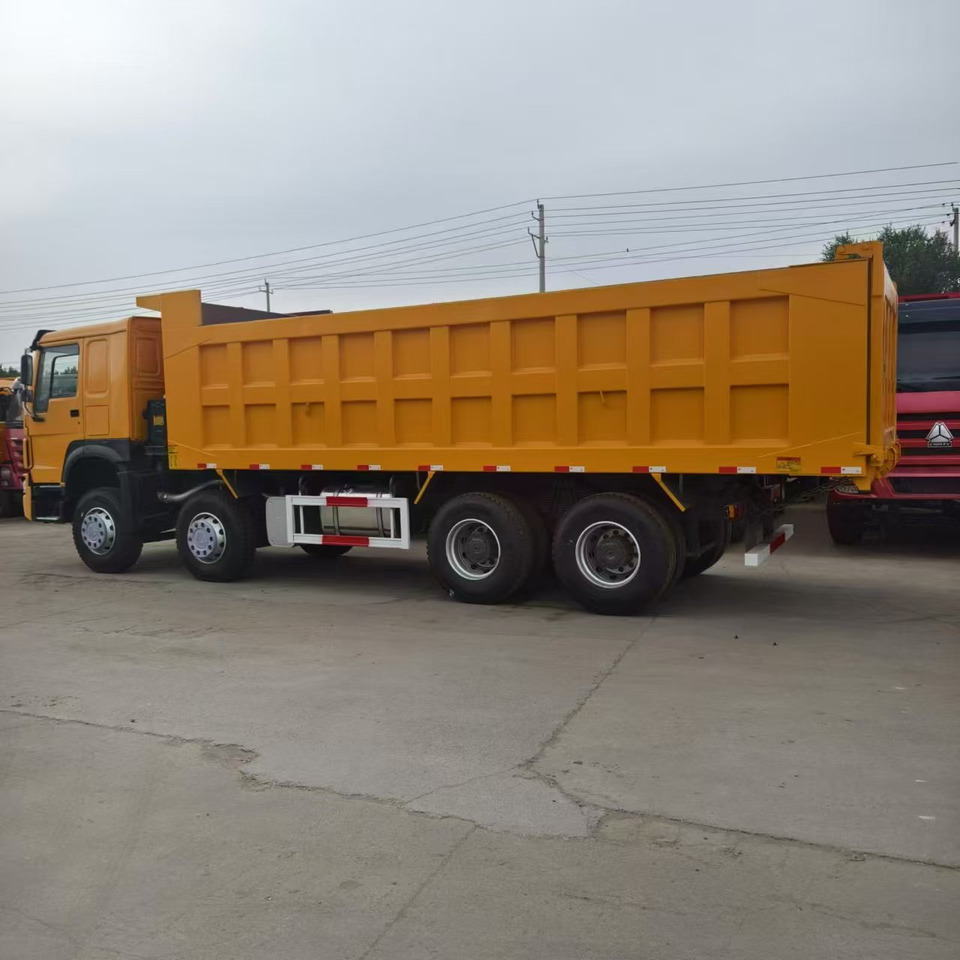 SINOTRUK howo 371 8x4 dump truck - Самосвал: фото 5 SINOTRUK howo 371 8x4 dump truck - Самосвал: фото 5