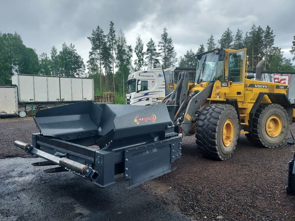 Новый Грейдер Reptail TM: фото 6 Новый Грейдер Reptail TM: фото 6
