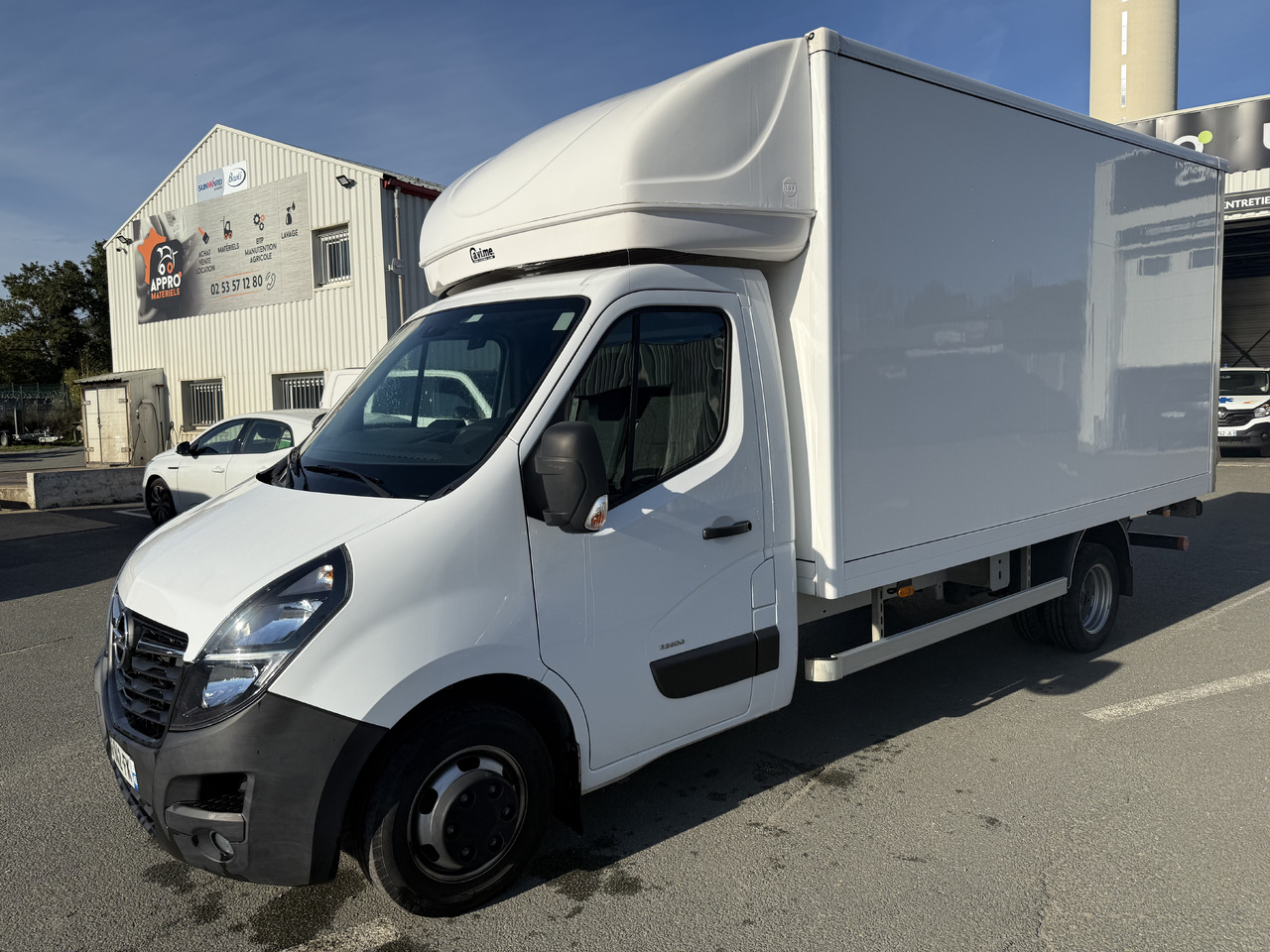 OPEL MOVANO - Фургон с закрытым кузовом: фото 2 OPEL MOVANO - Фургон с закрытым кузовом: фото 2