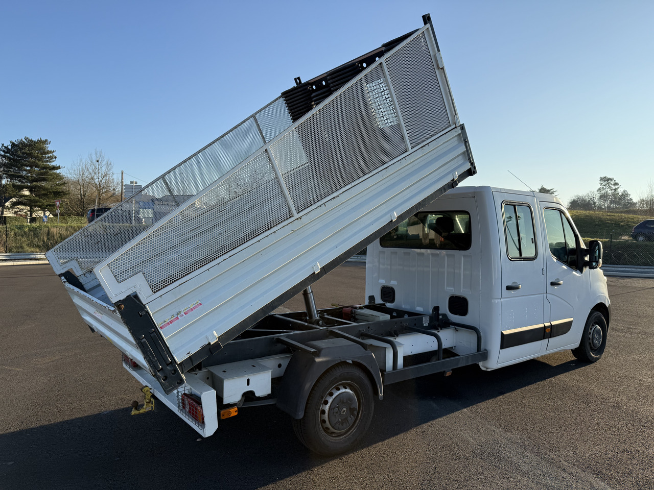 RENAULT MASTER 2.3DCI125 BENNE ACIER DOUBLE CABINE ROUE SIMPLE + REHAUSSE DE RIDELLE - Малотоннажный самосвал: фото 3 RENAULT MASTER 2.3DCI125 BENNE ACIER DOUBLE CABINE ROUE SIMPLE + REHAUSSE DE RIDELLE - Малотоннажный самосвал: фото 3