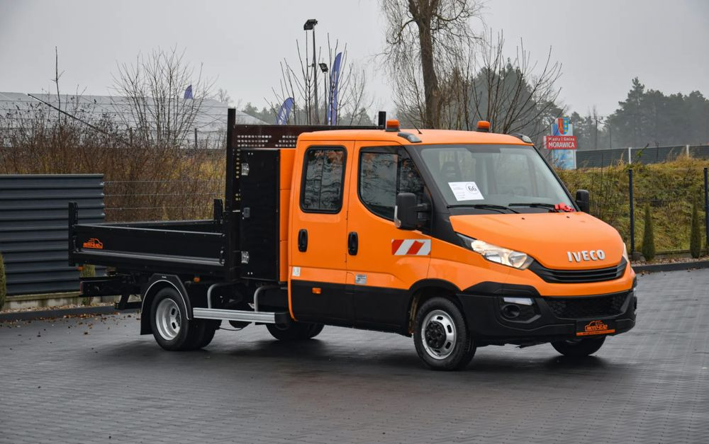 Iveco DAILY 35C16 / 2.3 - 160 KM / BRYGADÓWKA / 6 OSOBOWY / DOSTAWCZE / SKRZYNIA / KLIMA / NAWIGACJA / KAMERA COFANIA / TEMPOMAT / SERWISOWANY / SPROWADZONY - Грузопассажирский фургон: фото 3 Iveco DAILY 35C16 / 2.3 - 160 KM / BRYGADÓWKA / 6 OSOBOWY / DOSTAWCZE / SKRZYNIA / KLIMA / NAWIGACJA / KAMERA COFANIA / TEMPOMAT / SERWISOWANY / SPROWADZONY - Грузопассажирский фургон: фото 3