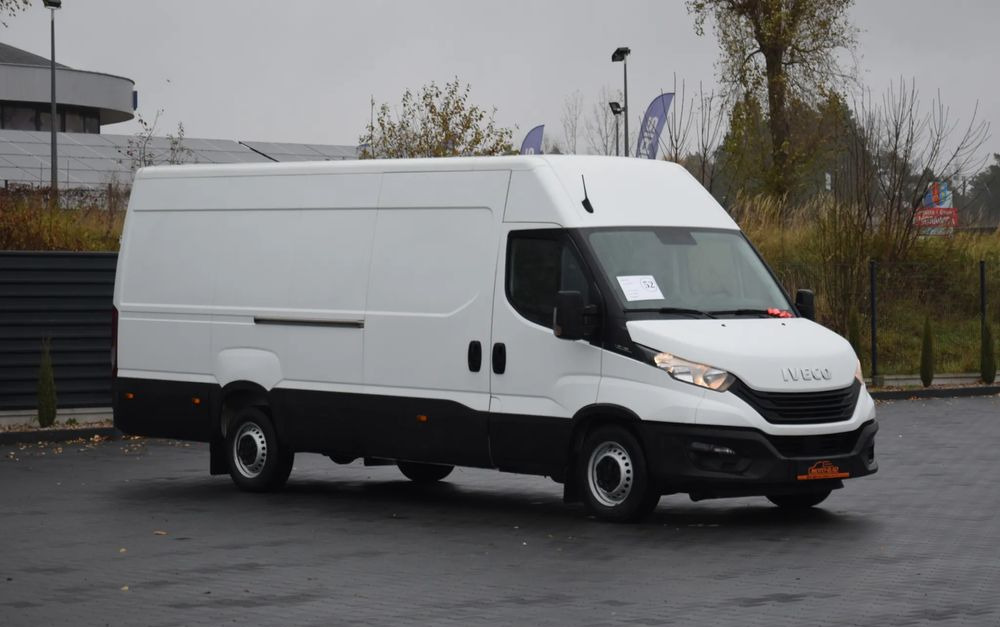 Iveco DAILY MAXI 35S16 / 2.3 - 160 KM / NOWY MODEL / 3 OSOBY / DOSTAWCZE / BLASZAK / KLIMA / CZUJNIKI COFANIA / TRYB CITY-ECO / 2023 / SERWISOWANY / SPROWADZONY Z NIEMIEC - Цельнометаллический фургон: фото 3 Iveco DAILY MAXI 35S16 / 2.3 - 160 KM / NOWY MODEL / 3 OSOBY / DOSTAWCZE / BLASZAK / KLIMA / CZUJNIKI COFANIA / TRYB CITY-ECO / 2023 / SERWISOWANY / SPROWADZONY Z NIEMIEC - Цельнометаллический фургон: фото 3