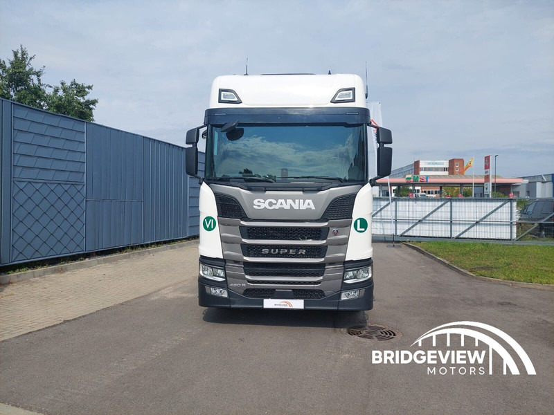 Scania R460 - Тягач: фото 3 Scania R460 - Тягач: фото 3