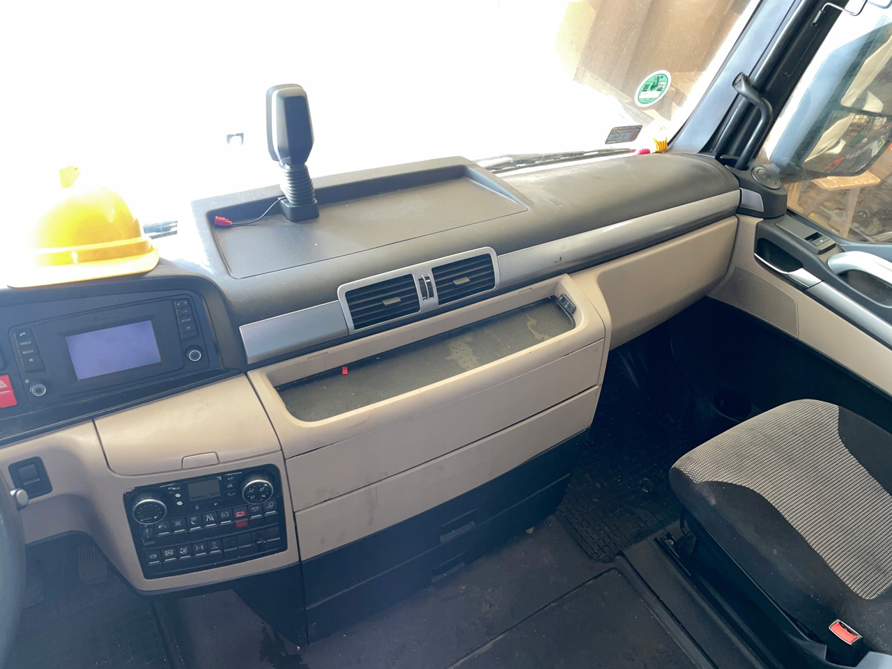 KOMPLETNA KABINA MAN TGX XXL EURO 6 LIFT - Кабина для Грузовиков: фото 2 KOMPLETNA KABINA MAN TGX XXL EURO 6 LIFT - Кабина для Грузовиков: фото 2