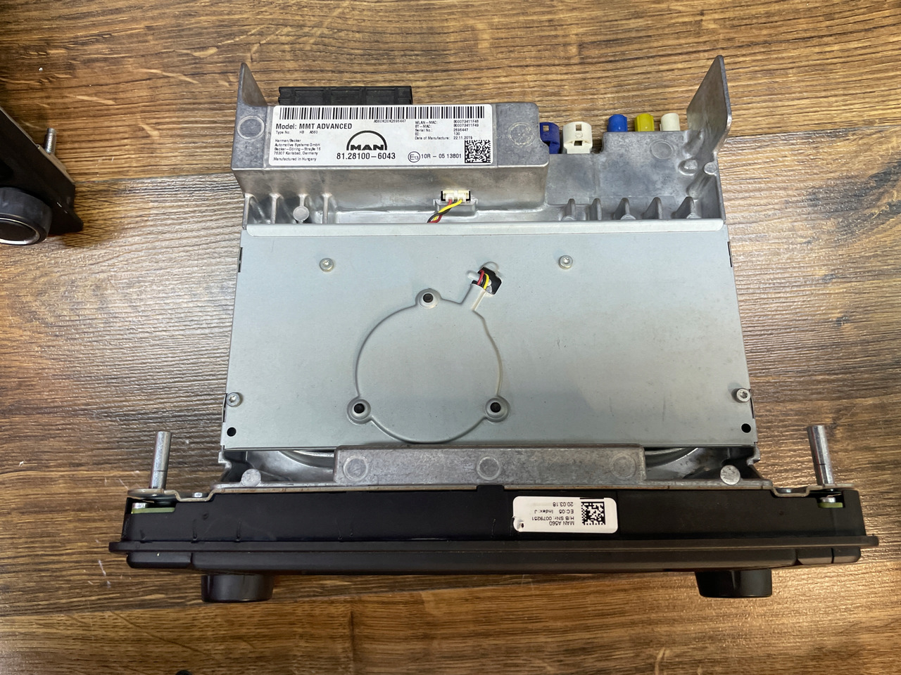 RADIO NAWIGACJA MAN TGS TGX EURO 6 81281006043 - Система навигации для Грузовиков: фото 5 RADIO NAWIGACJA MAN TGS TGX EURO 6 81281006043 - Система навигации для Грузовиков: фото 5