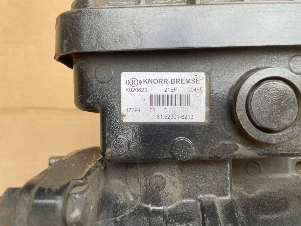 ZAWÓR EUROPA MODULATOR EBS MAN TGA TGS TGX 81523016213 - Тормозной клапан для Грузовиков: фото 3 ZAWÓR EUROPA MODULATOR EBS MAN TGA TGS TGX 81523016213 - Тормозной клапан для Грузовиков: фото 3