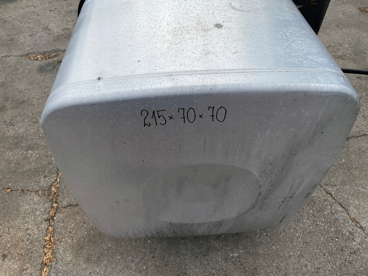 ZBIORNIK PALIWA MAN TGX TGS TGX3 TG3 910 L 81122016846 - Топливный бак для Грузовиков: фото 4 ZBIORNIK PALIWA MAN TGX TGS TGX3 TG3 910 L 81122016846 - Топливный бак для Грузовиков: фото 4