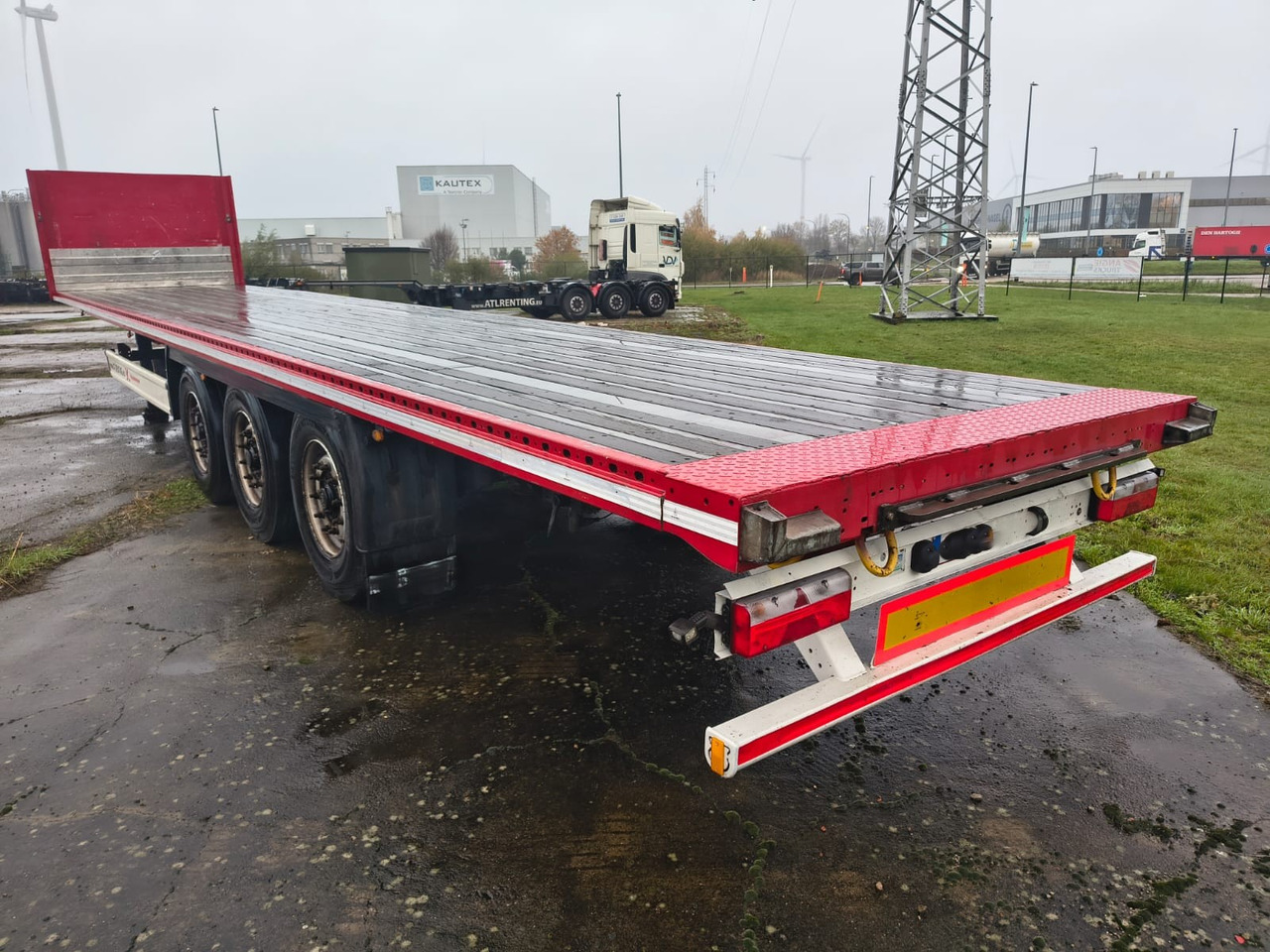 Kässbohrer XS - Полуприцеп: фото 3 Kässbohrer XS - Полуприцеп: фото 3