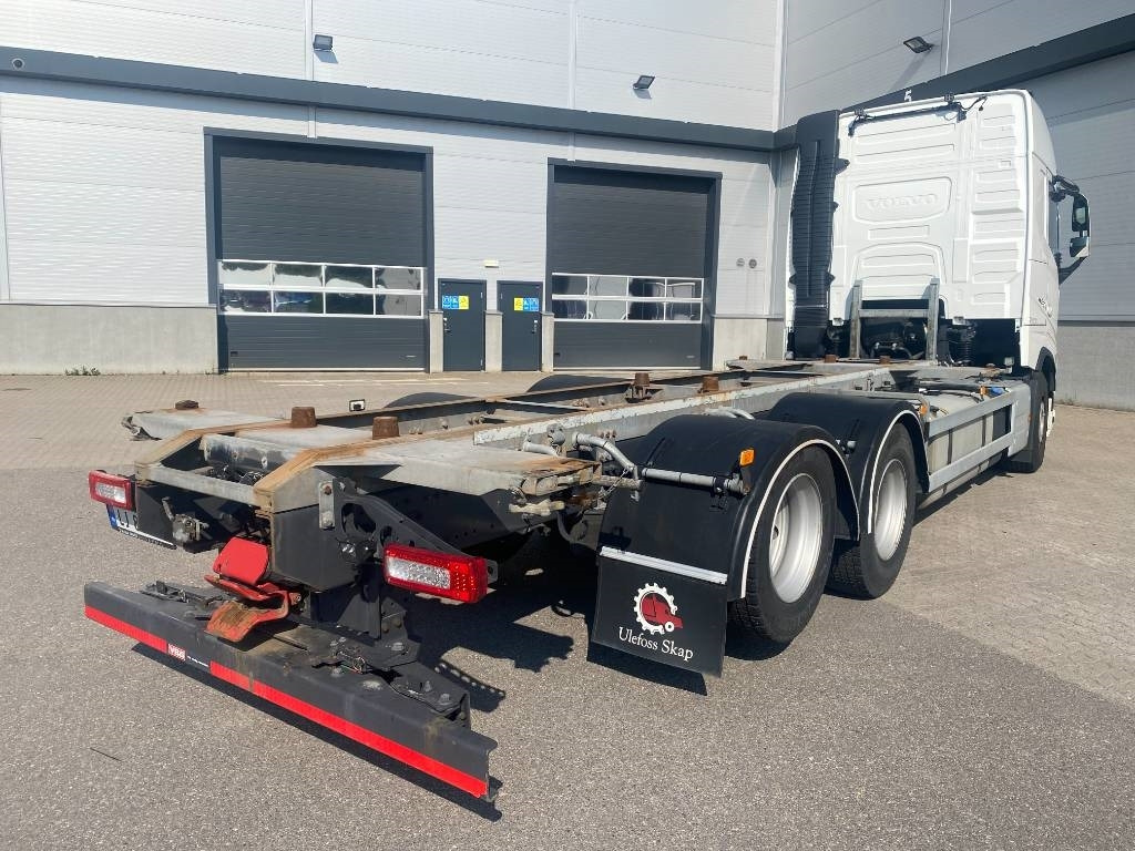 Volvo FH 540 - Грузовик-контейнеровоз/ Сменный кузов: фото 3 Volvo FH 540 - Грузовик-контейнеровоз/ Сменный кузов: фото 3