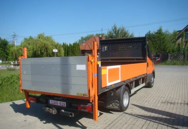 Iveco DAILY 35 C 15 WINDA 750KG 3.5T NA HAKU - Малотоннажный бортовой грузовик: фото 5 Iveco DAILY 35 C 15 WINDA 750KG 3.5T NA HAKU - Малотоннажный бортовой грузовик: фото 5