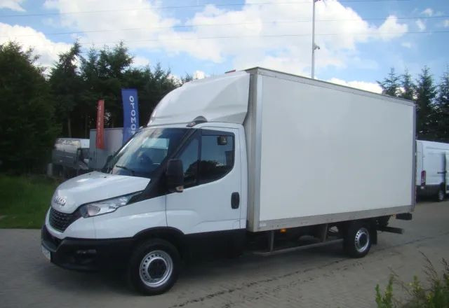 Iveco DAILY 35 S 16 3.0TDI WINDA 3.5T 4.20M - Фургон с закрытым кузовом: фото 2 Iveco DAILY 35 S 16 3.0TDI WINDA 3.5T 4.20M - Фургон с закрытым кузовом: фото 2