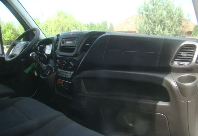 Iveco DAILY 35 S 16 REJESTRACJA NA 6-OSÓB SUPER NA KAMPERA в лизинг Iveco DAILY 35 S 16 REJESTRACJA NA 6-OSÓB SUPER NA KAMPERA: фото 14