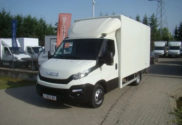 Iveco DAILY 40 C 15 3.0TDI 3.5T DMC WINDA 1000KG1000KG - Фургон с закрытым кузовом: фото 1 Iveco DAILY 40 C 15 3.0TDI 3.5T DMC WINDA 1000KG1000KG - Фургон с закрытым кузовом: фото 1
