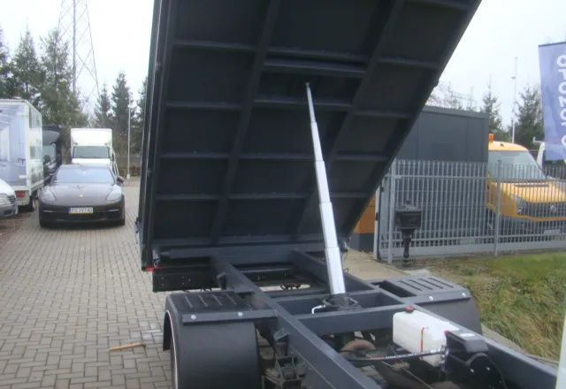 Малотоннажный самосвал Iveco DAILY 50 C 17 3.0TDI WYWROTKA 4.70M 3.5T KLIMATRONIK: фото 10 Малотоннажный самосвал Iveco DAILY 50 C 17 3.0TDI WYWROTKA 4.70M 3.5T KLIMATRONIK: фото 10