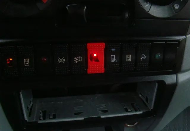 Фургон с закрытым кузовом Iveco DAILY 65 C 18 3.0TDI 5.10M: фото 13 Фургон с закрытым кузовом Iveco DAILY 65 C 18 3.0TDI 5.10M: фото 13