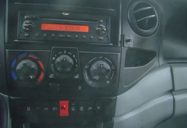 Фургон с закрытым кузовом Iveco DAILY 65 C 18 3.0TDI 5.10M: фото 12 Фургон с закрытым кузовом Iveco DAILY 65 C 18 3.0TDI 5.10M: фото 12