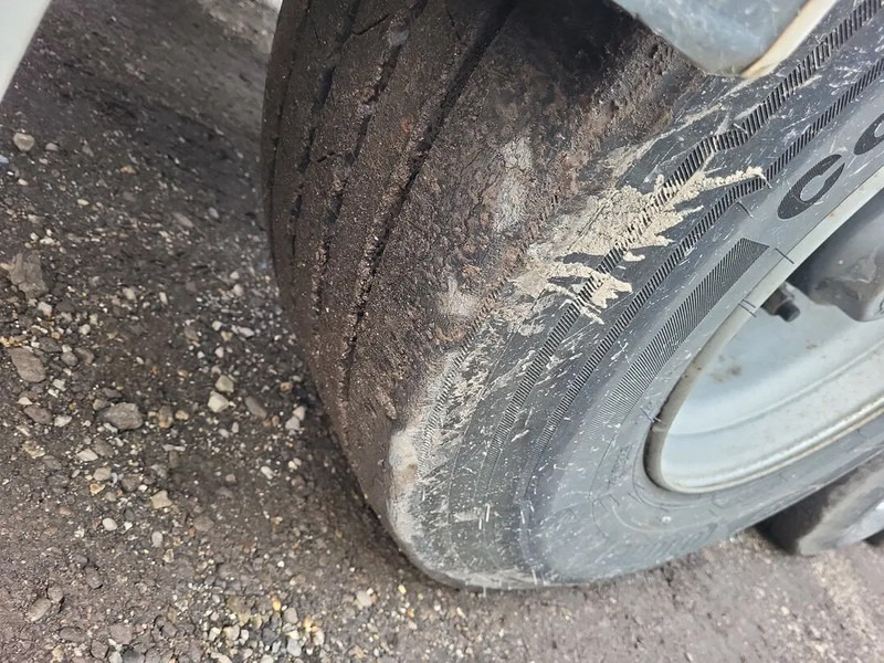 D-Tec CT-60-05D - Полуприцеп-контейнеровоз/ Сменный кузов: фото 5 D-Tec CT-60-05D - Полуприцеп-контейнеровоз/ Сменный кузов: фото 5