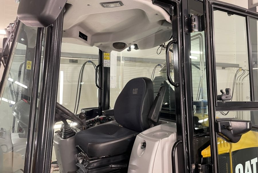 CAT 906 H 2 - Колёсный погрузчик: фото 5 CAT 906 H 2 - Колёсный погрузчик: фото 5