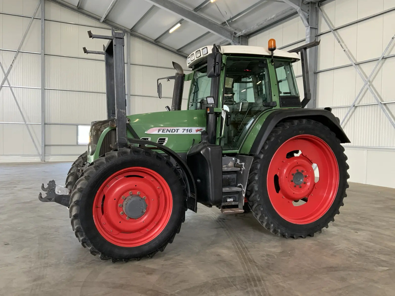 Fendt 716 Vario TMS - Трактор: фото 1 Fendt 716 Vario TMS - Трактор: фото 1