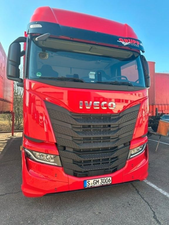 Iveco AS 260SY/FS CM - Грузовик-контейнеровоз/ Сменный кузов: фото 1 Iveco AS 260SY/FS CM - Грузовик-контейнеровоз/ Сменный кузов: фото 1