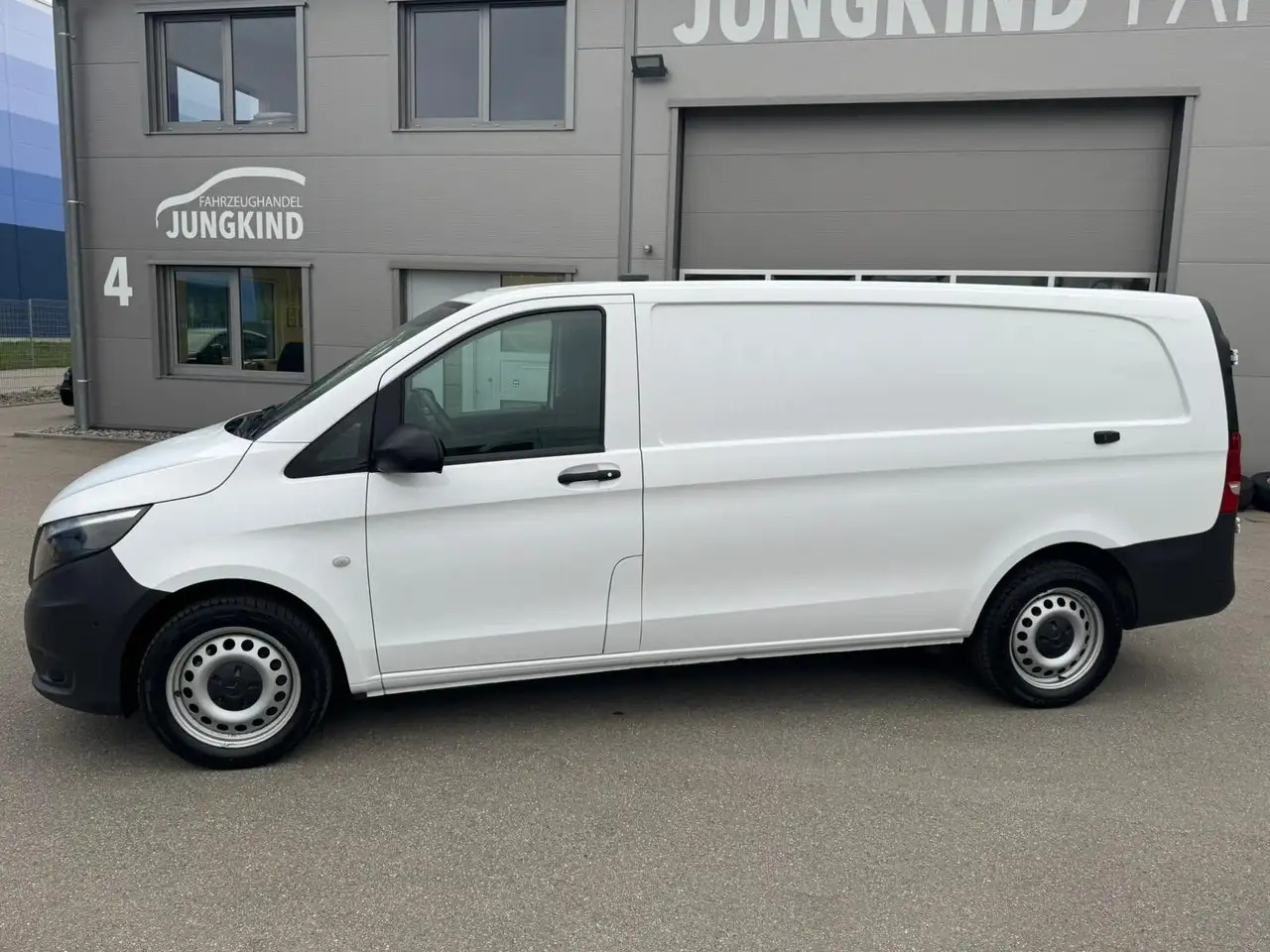 Mercedes-Benz Vito 116 CDI Lang Extralang XXL Klima - Цельнометаллический фургон: фото 1 Mercedes-Benz Vito 116 CDI Lang Extralang XXL Klima - Цельнометаллический фургон: фото 1