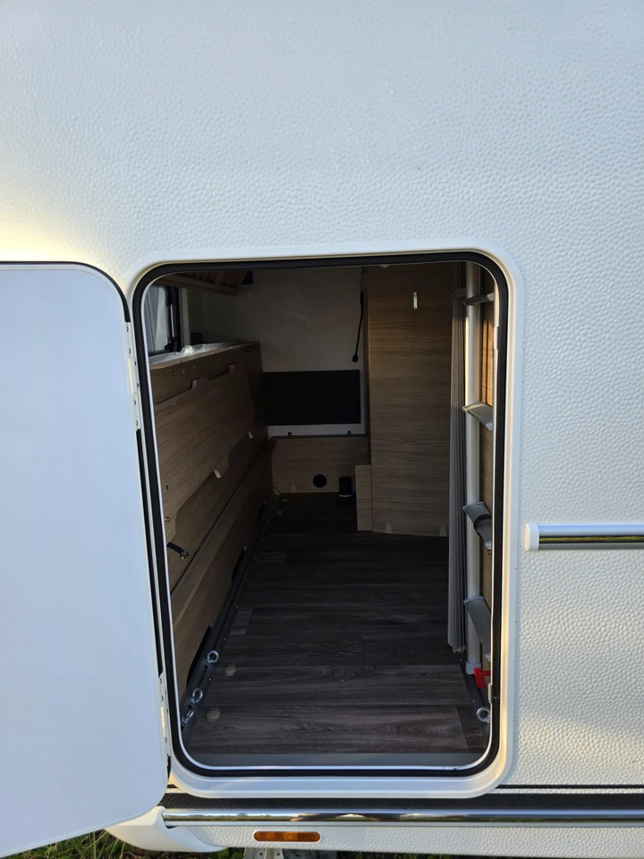 Прицеп дача Wohnwagen Fendt Bianco Activ 515 SKF volle Hütte: фото 19 Прицеп дача Wohnwagen Fendt Bianco Activ 515 SKF volle Hütte: фото 19