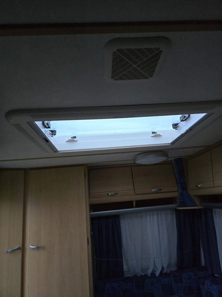 Wohnwagen TEC Tour 445 TDF Mover, Markise, Dusche - Прицеп дача: фото 5 Wohnwagen TEC Tour 445 TDF Mover, Markise, Dusche - Прицеп дача: фото 5