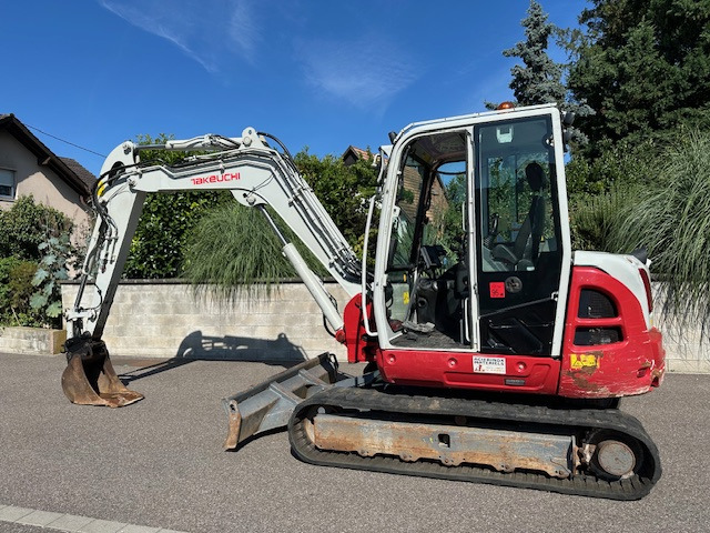 TAKEUCHI TB 370 - Мини-экскаватор: фото 1 TAKEUCHI TB 370 - Мини-экскаватор: фото 1