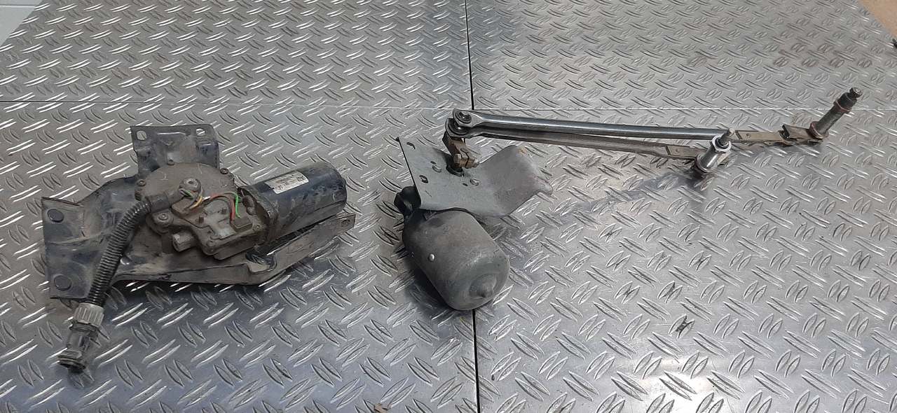 Gebrauchter DB 808 und MAN F 2000 Wischermotor mit Gestänge , Artikel - Nr. : 81.99999 - 9999 - Щетка стеклоочистителя для Грузовиков: фото 4 Gebrauchter DB 808 und MAN F 2000 Wischermotor mit Gestänge , Artikel - Nr. : 81.99999 - 9999 - Щетка стеклоочистителя для Грузовиков: фото 4