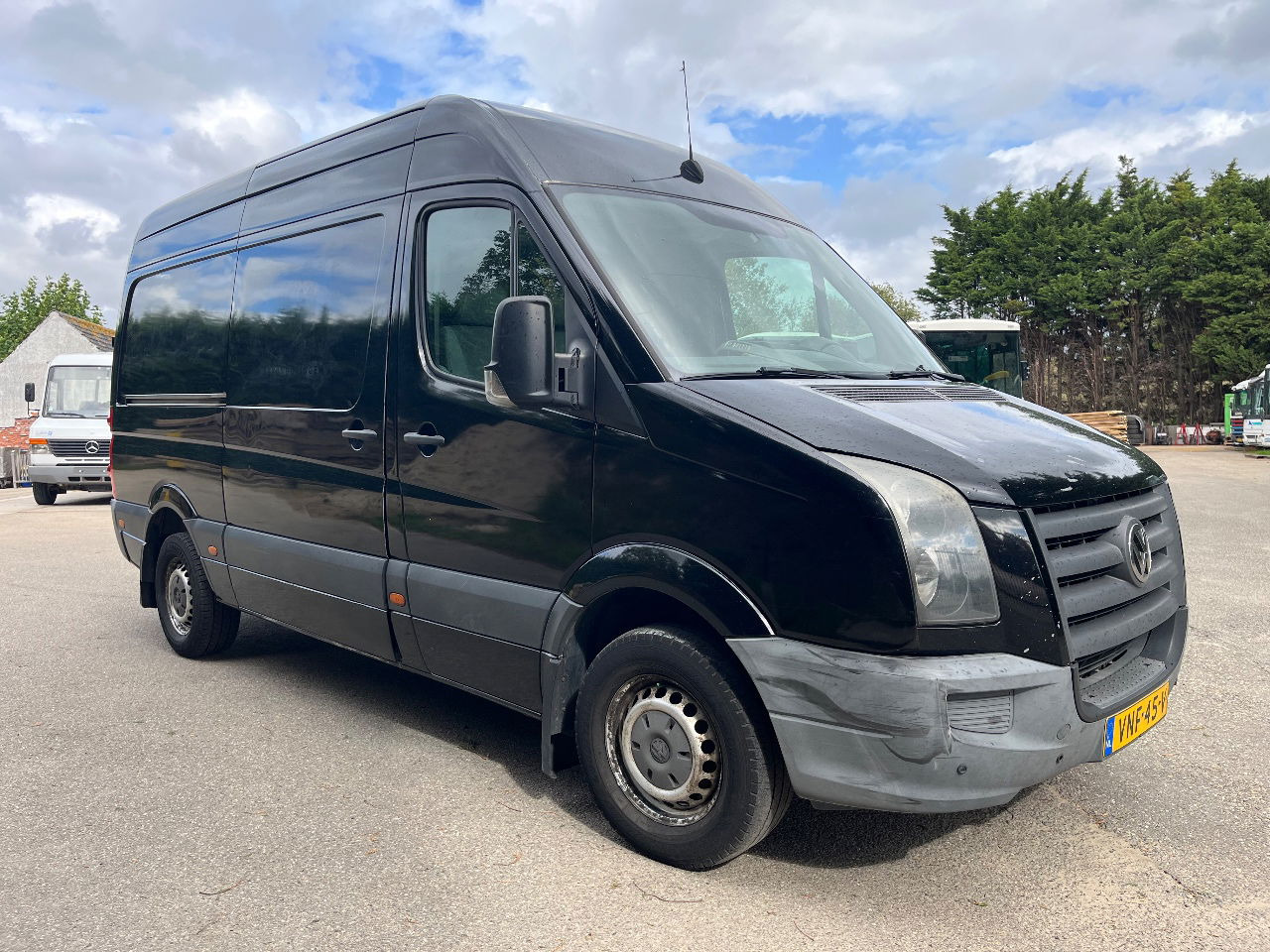 Volkswagen Crafter - Цельнометаллический фургон: фото 4 Volkswagen Crafter - Цельнометаллический фургон: фото 4