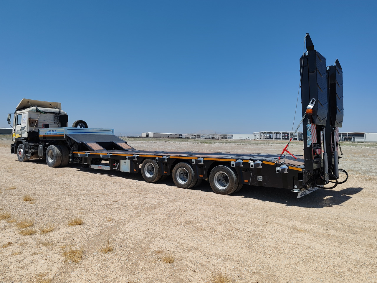 AREL TRAILER 3 AXLE LOW LOADER TRAILER - Низкорамный полуприцеп: фото 4 AREL TRAILER 3 AXLE LOW LOADER TRAILER - Низкорамный полуприцеп: фото 4