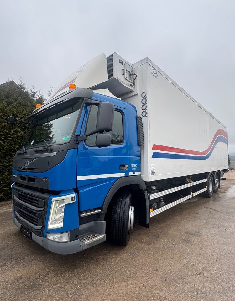 Volvo FM 330/ACC/ Euro6 /CHŁODNIA / DŁUGOŚĆ 12M /24 EURO PALET/ - Рефрижератор: фото 2 Volvo FM 330/ACC/ Euro6 /CHŁODNIA / DŁUGOŚĆ 12M /24 EURO PALET/ - Рефрижератор: фото 2