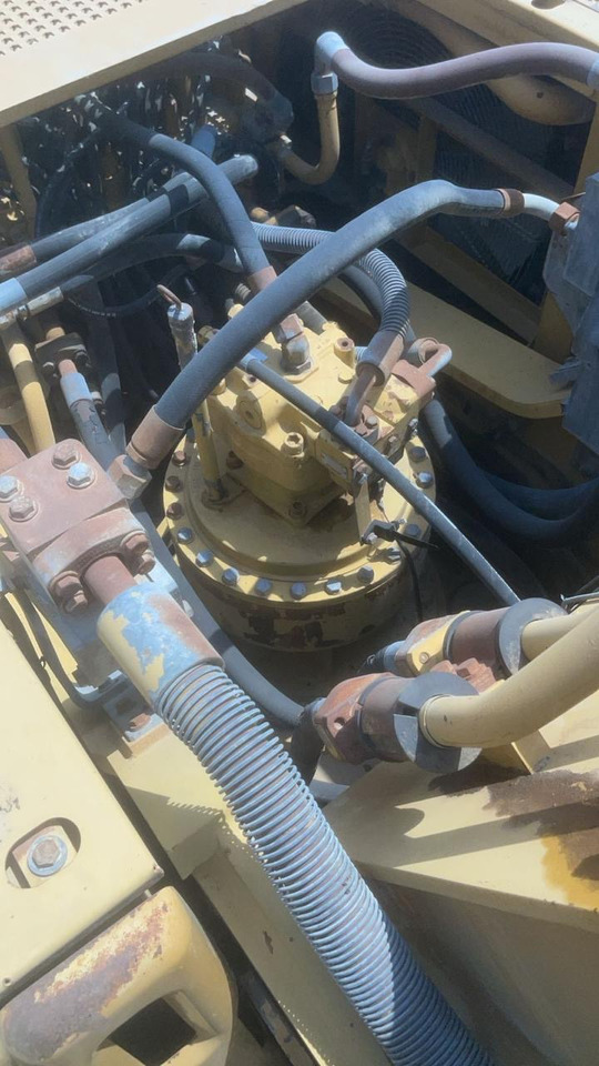 CATERPILLAR 330C - Гусеничный экскаватор: фото 4 CATERPILLAR 330C - Гусеничный экскаватор: фото 4