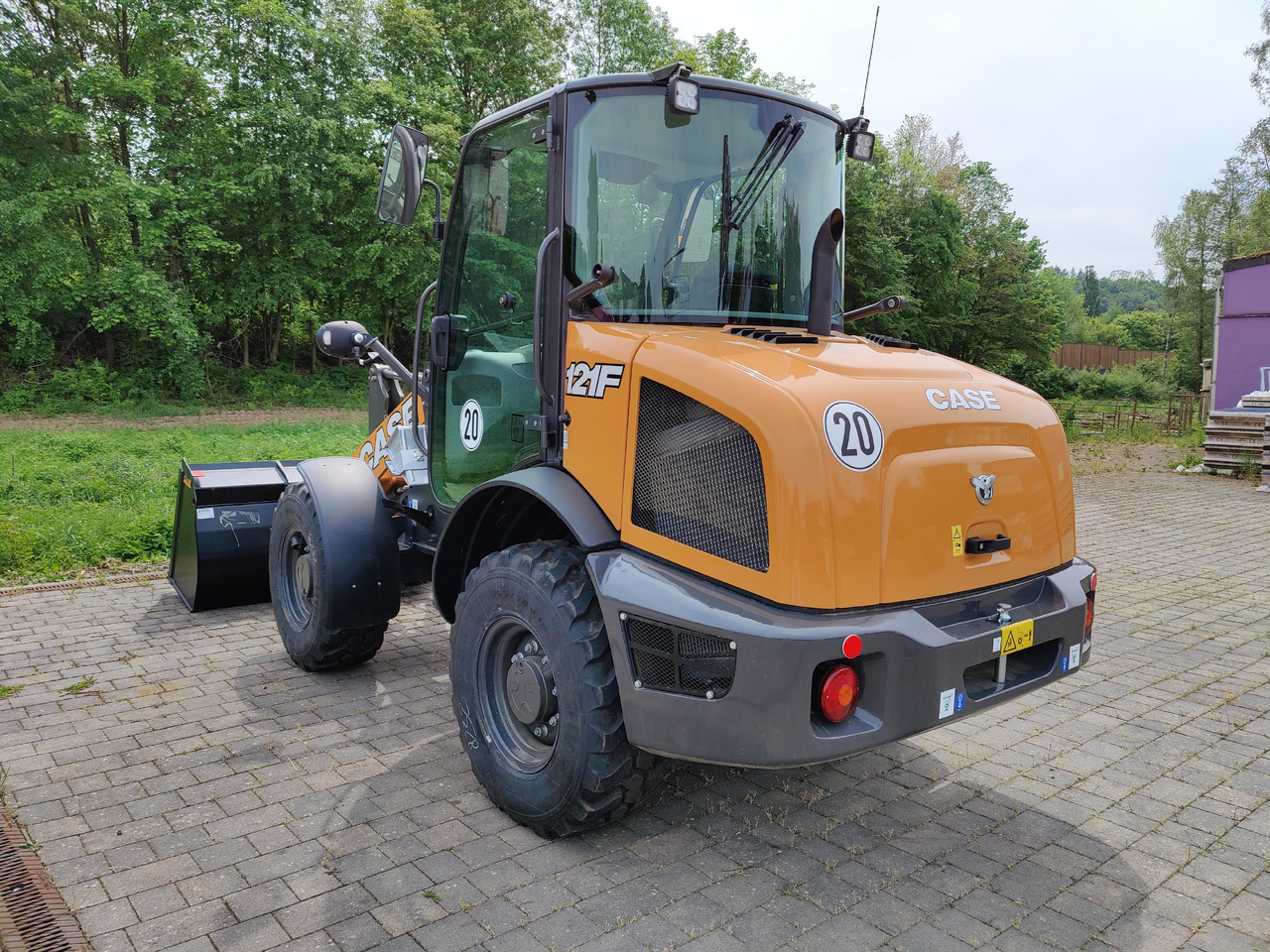 Case 121F STD ZB Radlader mit Schaufel ZB Kabine Klima HZG - Колёсный погрузчик: фото 5 Case 121F STD ZB Radlader mit Schaufel ZB Kabine Klima HZG - Колёсный погрузчик: фото 5