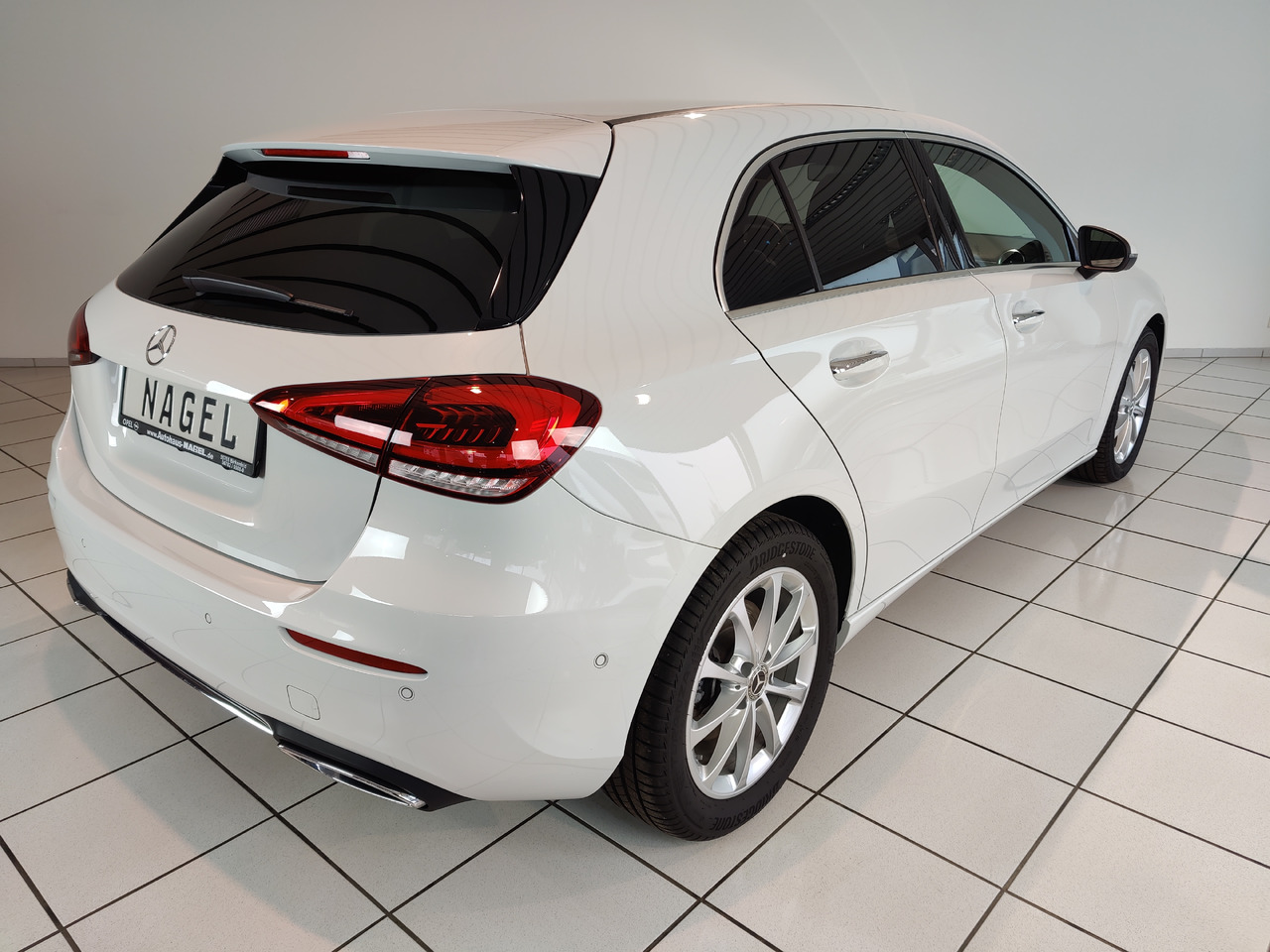 Mercedes-Benz A 220 7G-DCT Progressive Navi LED DAB Sondsystem - Универсал: фото 4 Mercedes-Benz A 220 7G-DCT Progressive Navi LED DAB Sondsystem - Универсал: фото 4