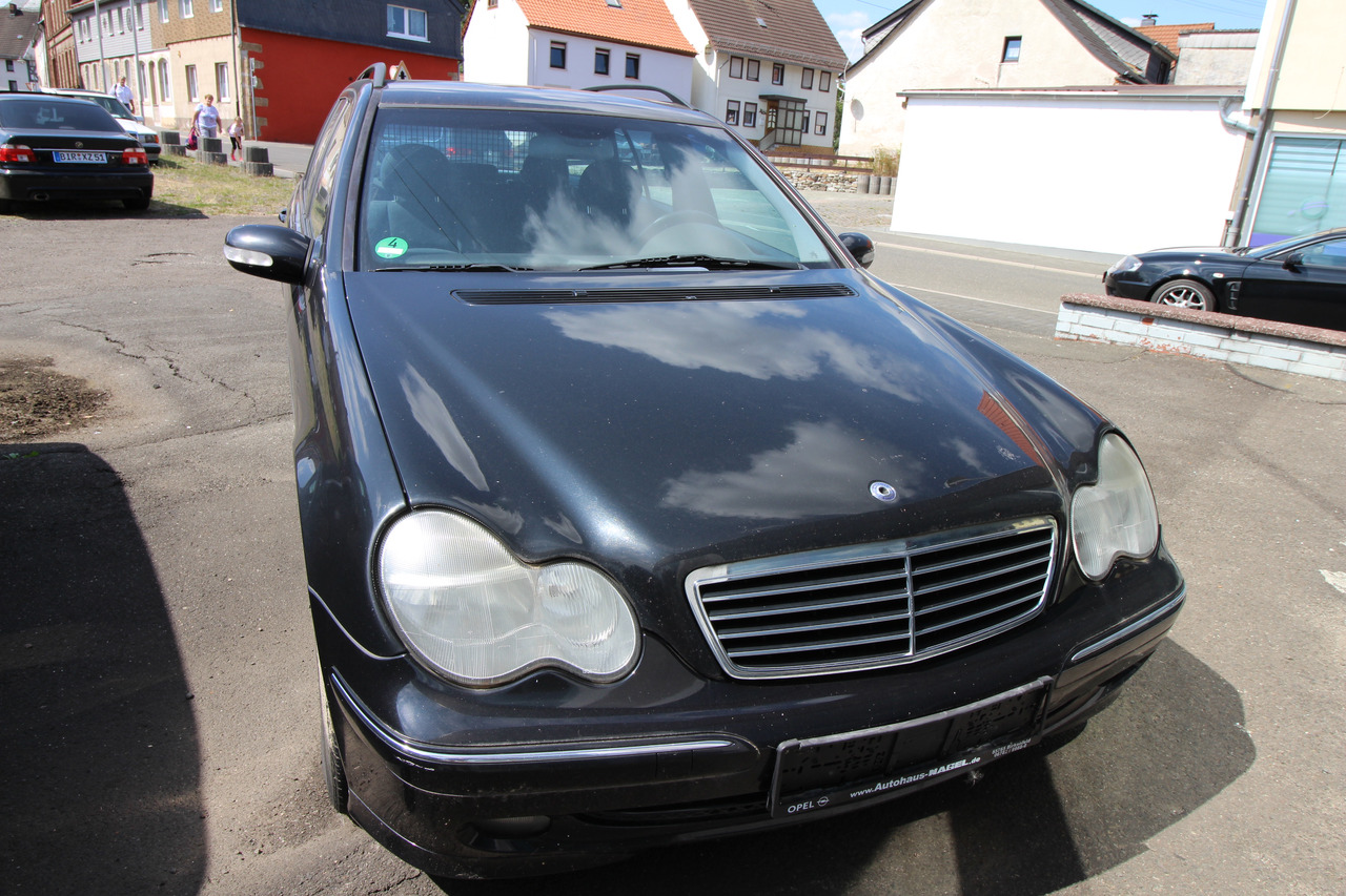 Mercedes-Benz C 220 T CDI Bastlerfahrzeug - Универсал: фото 1 Mercedes-Benz C 220 T CDI Bastlerfahrzeug - Универсал: фото 1