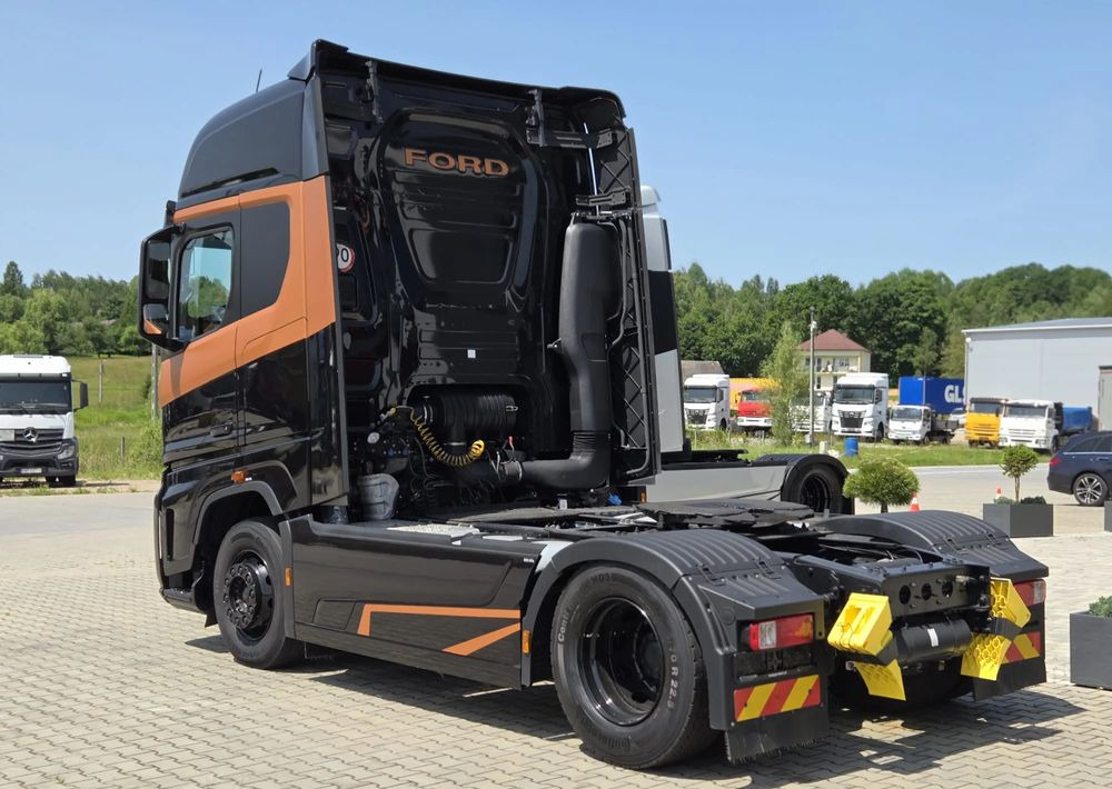 Ford F-MAX - Тягач: фото 3 Ford F-MAX - Тягач: фото 3