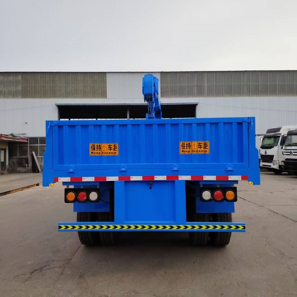 Howo 371 - Крюковой мультилифт: фото 5 Howo 371 - Крюковой мультилифт: фото 5