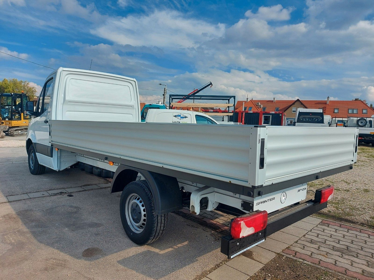 Mercedes-Benz Sprinter 315Pritsche - Малотоннажный бортовой грузовик: фото 5 Mercedes-Benz Sprinter 315Pritsche - Малотоннажный бортовой грузовик: фото 5