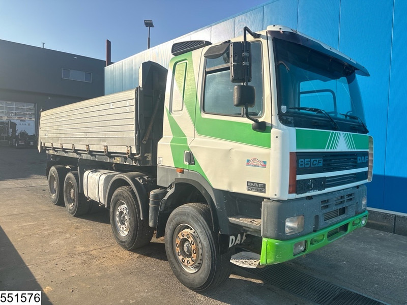 DAF 85 CF 430 8x4, EURO 2, Manual, Steelsuspension - Самосвал: фото 3 DAF 85 CF 430 8x4, EURO 2, Manual, Steelsuspension - Самосвал: фото 3