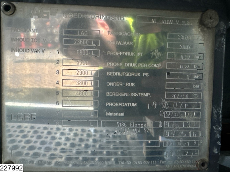 Грузовик-цистерна Mercedes-Benz Actros 2532 6x2, EURO 5, 23600 Liter, 5 Comp, LAG: фото 11