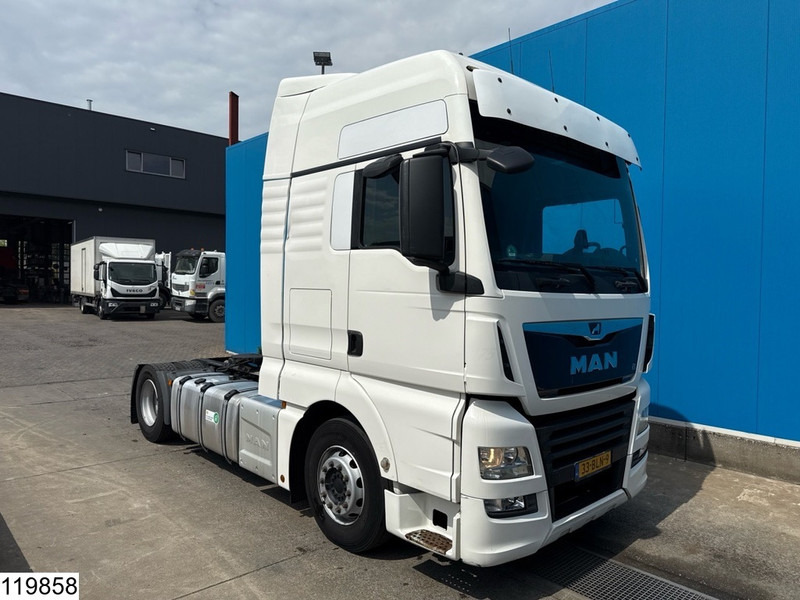 MAN TGX 18 460 EURO 6 - Тягач: фото 3 MAN TGX 18 460 EURO 6 - Тягач: фото 3