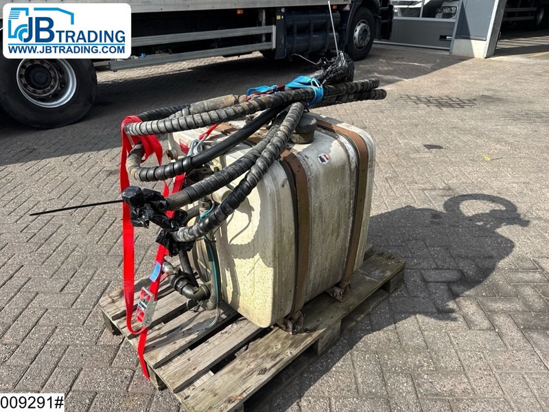 Universeel Pump, tank and hydraulic hoses - Бак для гидравлической жидкости для Грузовиков: фото 1 Universeel Pump, tank and hydraulic hoses - Бак для гидравлической жидкости для Грузовиков: фото 1