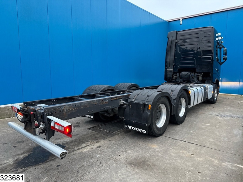 Volvo FH16 750 6X4, EURO 6, Retarder, PTO - Грузовик-шасси: фото 3 Volvo FH16 750 6X4, EURO 6, Retarder, PTO - Грузовик-шасси: фото 3